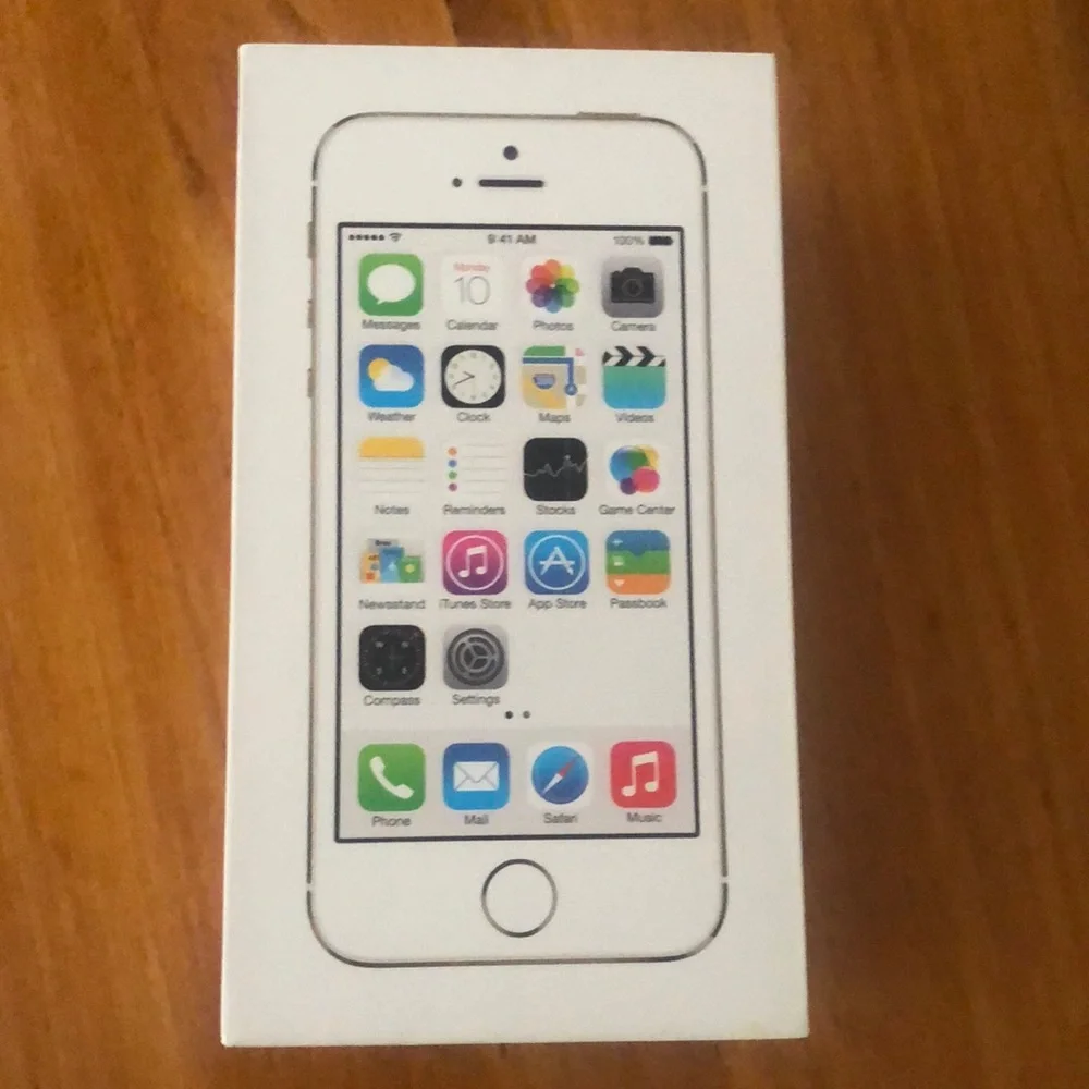 Apple iPhone 5S Box